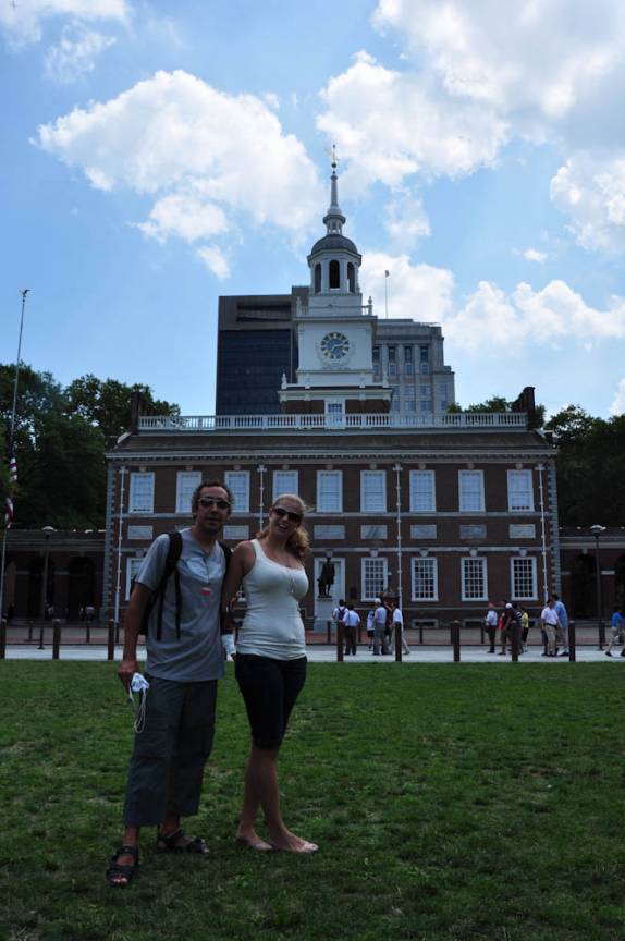 O prédio do Independence Hall, retratado na nota de 100 dólares, em Philadelphia, na Pennsylvania, nos Estados Unidos